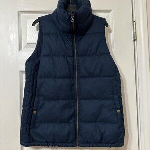 Navy blue puffer vest with zipper
